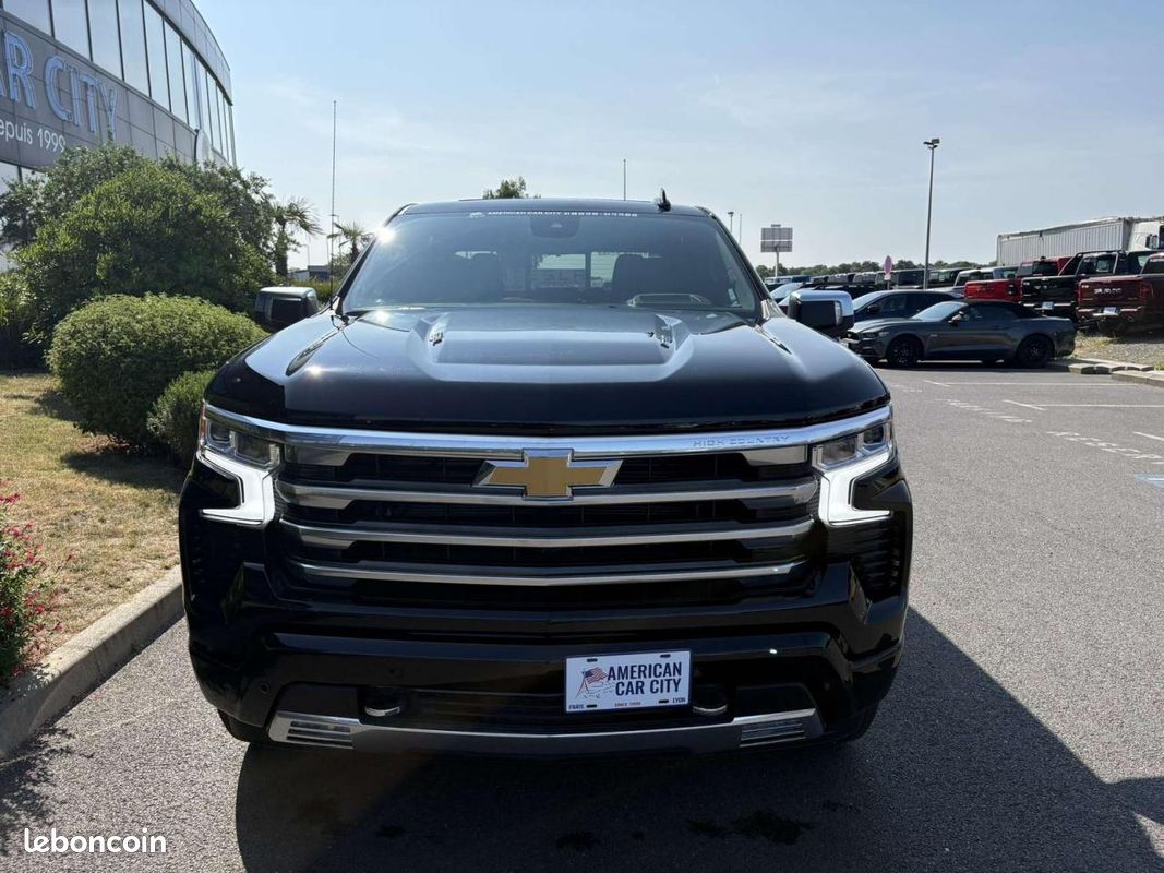 CHEVROLET SILVERADO Crewcab High Country V8 EcoTec 6.2L 4WD (image 2)