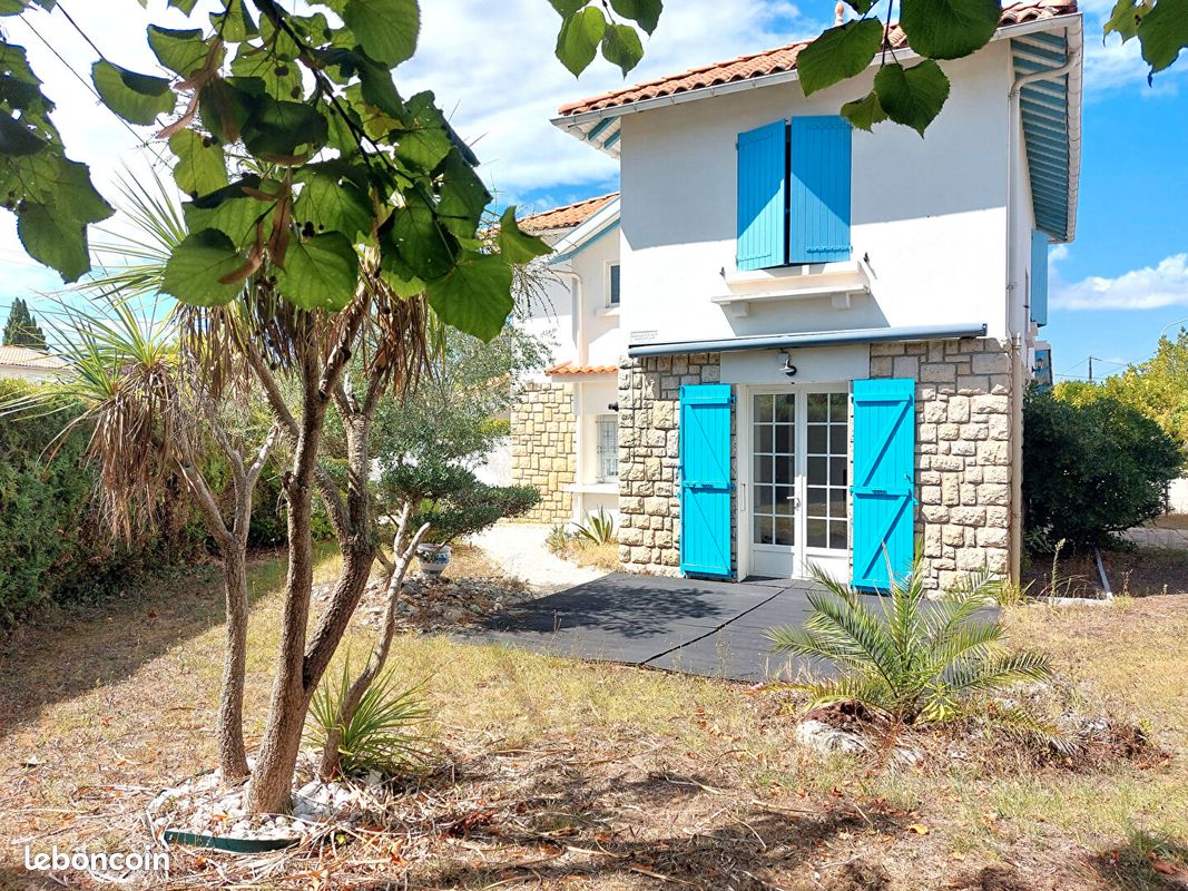 Maison 4 pièces 117 m² · à Royan · 117 m² · 1 200 €/mois