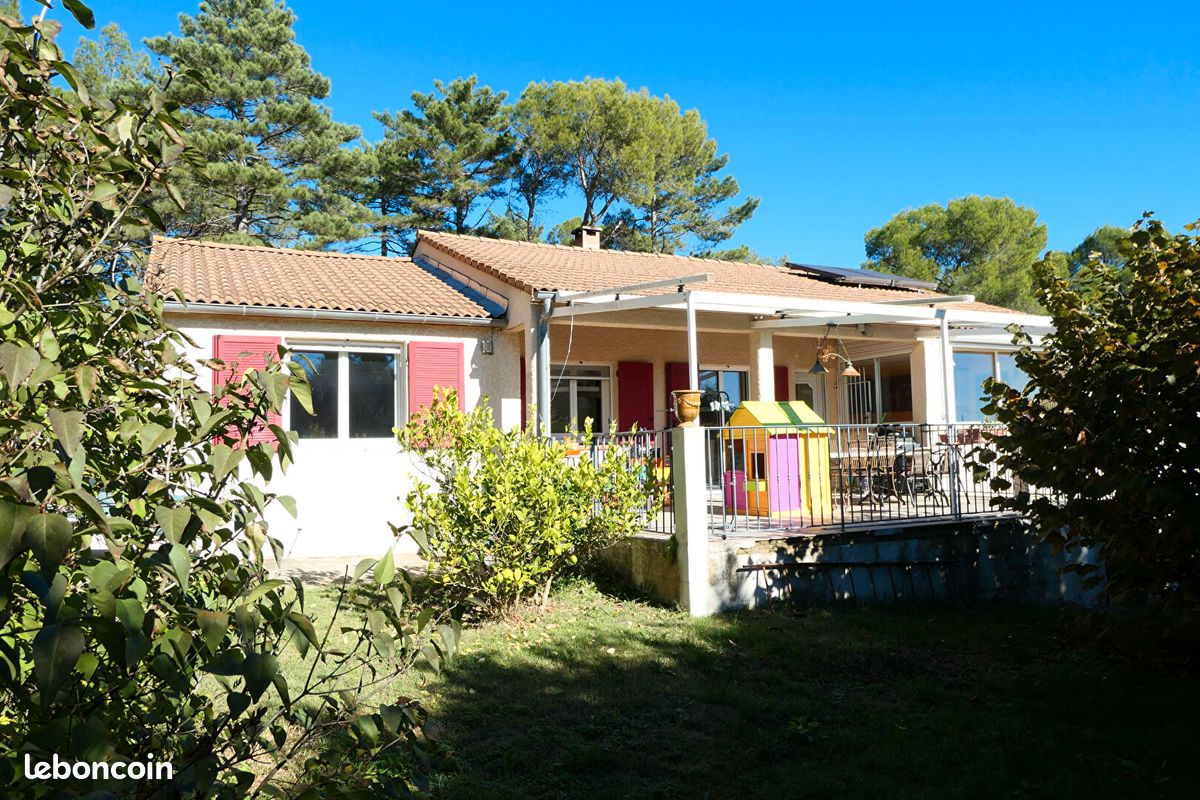 Maison 5 pièces 100 m² · à Saint-Geniès-de-Malgoirès · 100 m² · 325 000 €