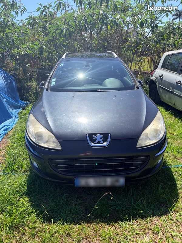 À vendre Voiture (image 1)