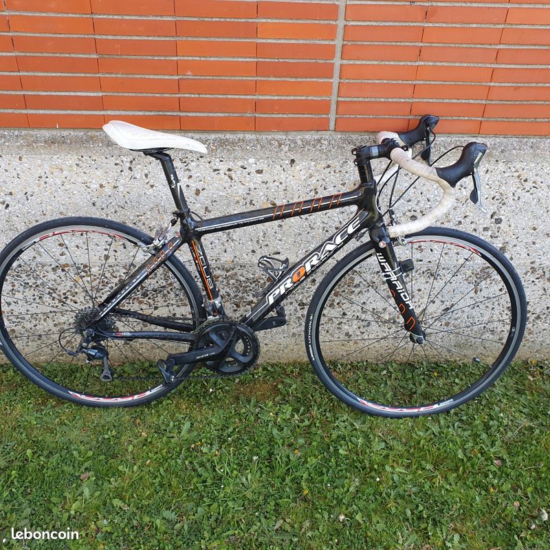 Vélo Prorace Zeus full carbone Vélos