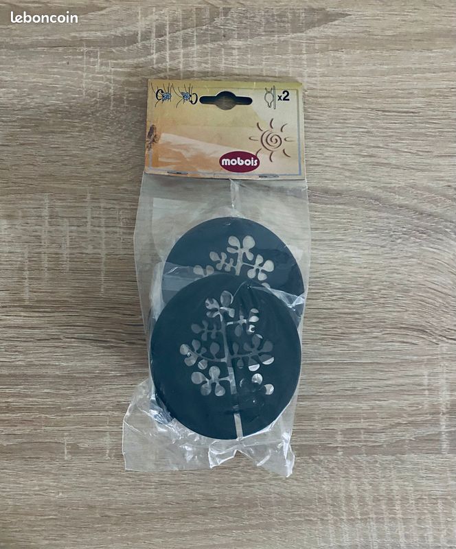 Lot de 2 pinces décoratives pivotantes – métal noir motif végétal – Ø 8,5 cm (image 2)