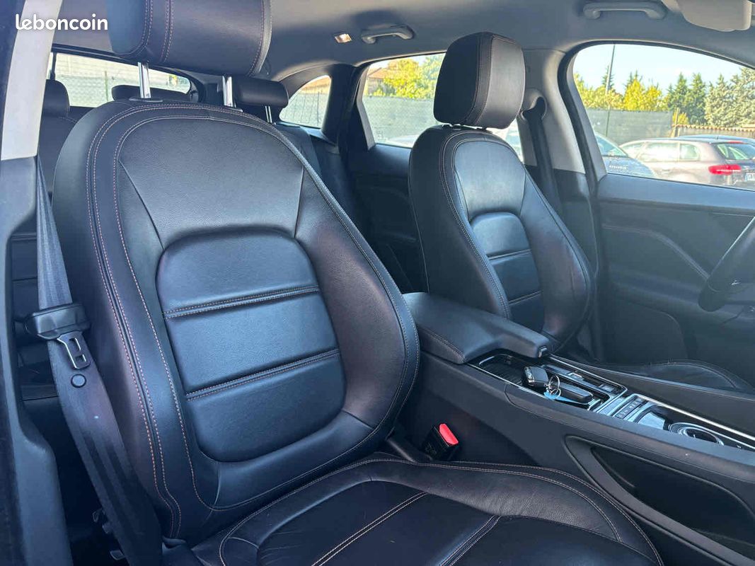 Jaguar f-pace 2017 (image 9)
