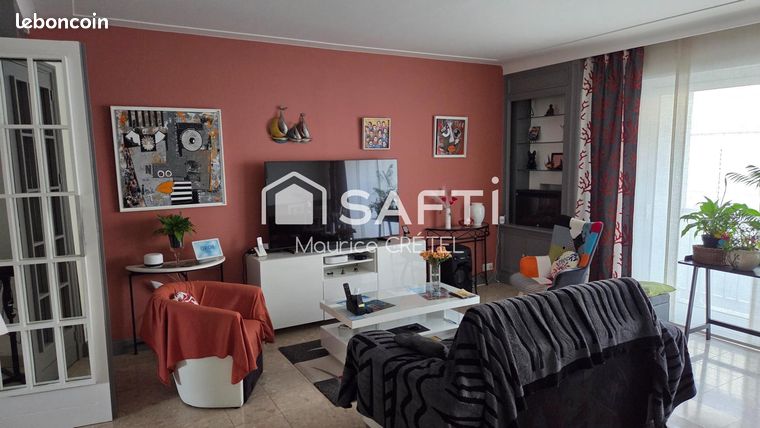 Propriété 7 pièces 170 m²