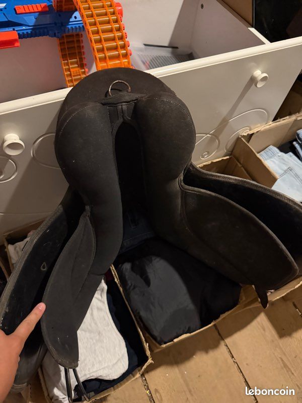 Selle (image 3)