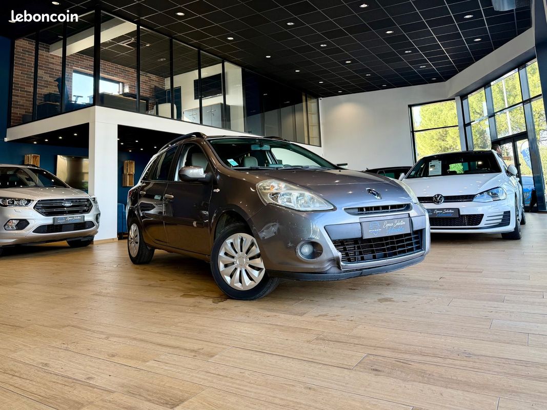 RENAULT CLIO ESTATE III dCi 85 eco2 Tom Tom Edition (image 1)