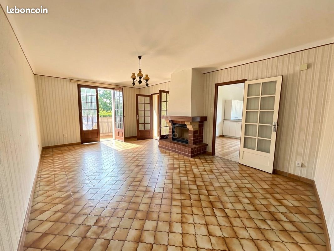 Maison 4 pièces 88 m² · à Saint-Martin-des-Noyers · 88 m² · 157 000 €