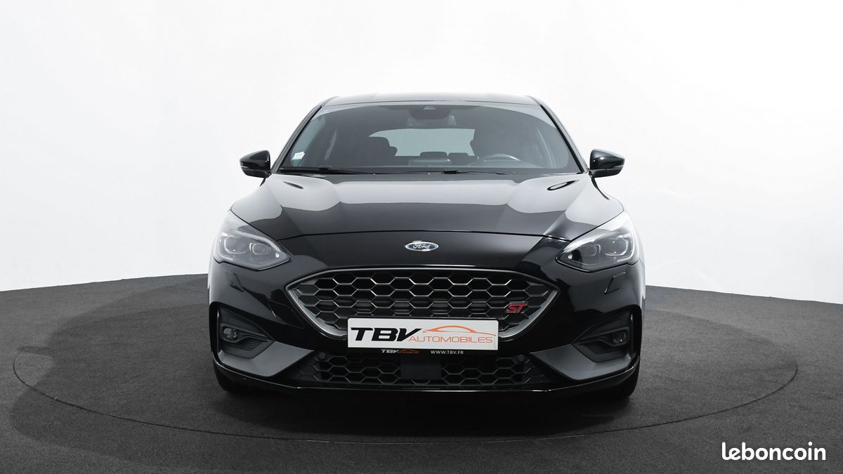 Ford FOCUS ST 280 PACK PERFORMANCE GPS CARPLAY KEYLES HUD CAMERA HIFI B&O ACC ALCANTARA/CUIR FULL LED (image 2)