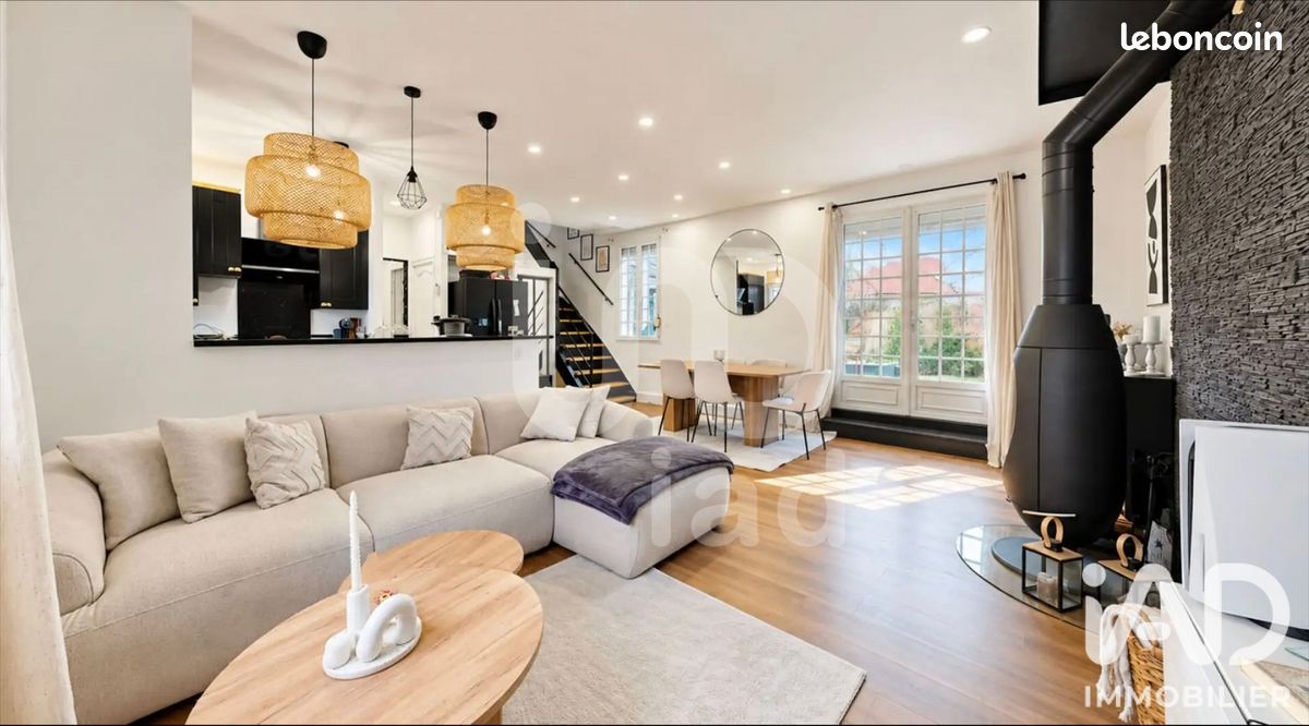 Maison 6 pièces 120 m² · à Pontault-Combault · 120 m² · 364 700 €