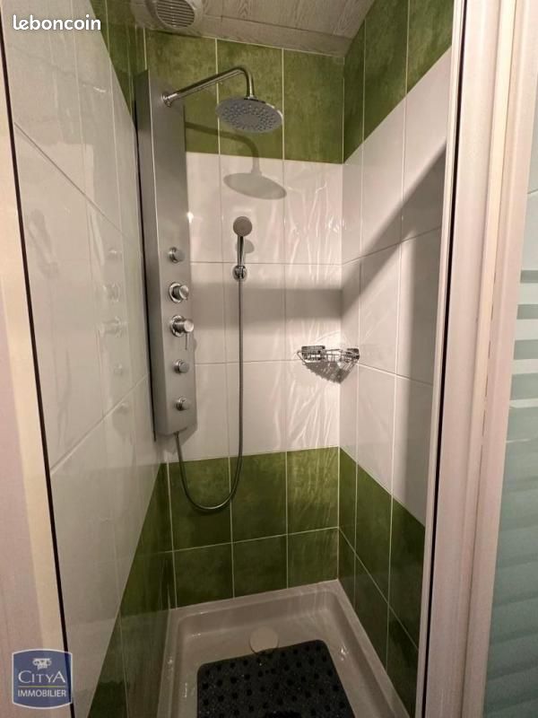 Maison a louer saint-nazaire - 5 pièce(s) - 118 m2 - Surfyn