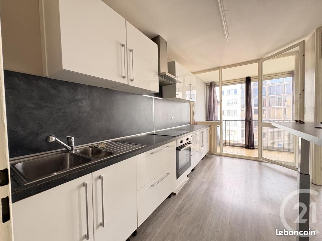 Appartement 3 pièces 74 m² · à Villeneuve-d'Ascq · 74 m² · 144 000 €