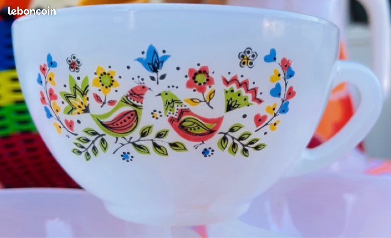 Lot De 8 Tasses Vintage Arcopal France – Motif Pois "Polka" Années 70 – Multicolore