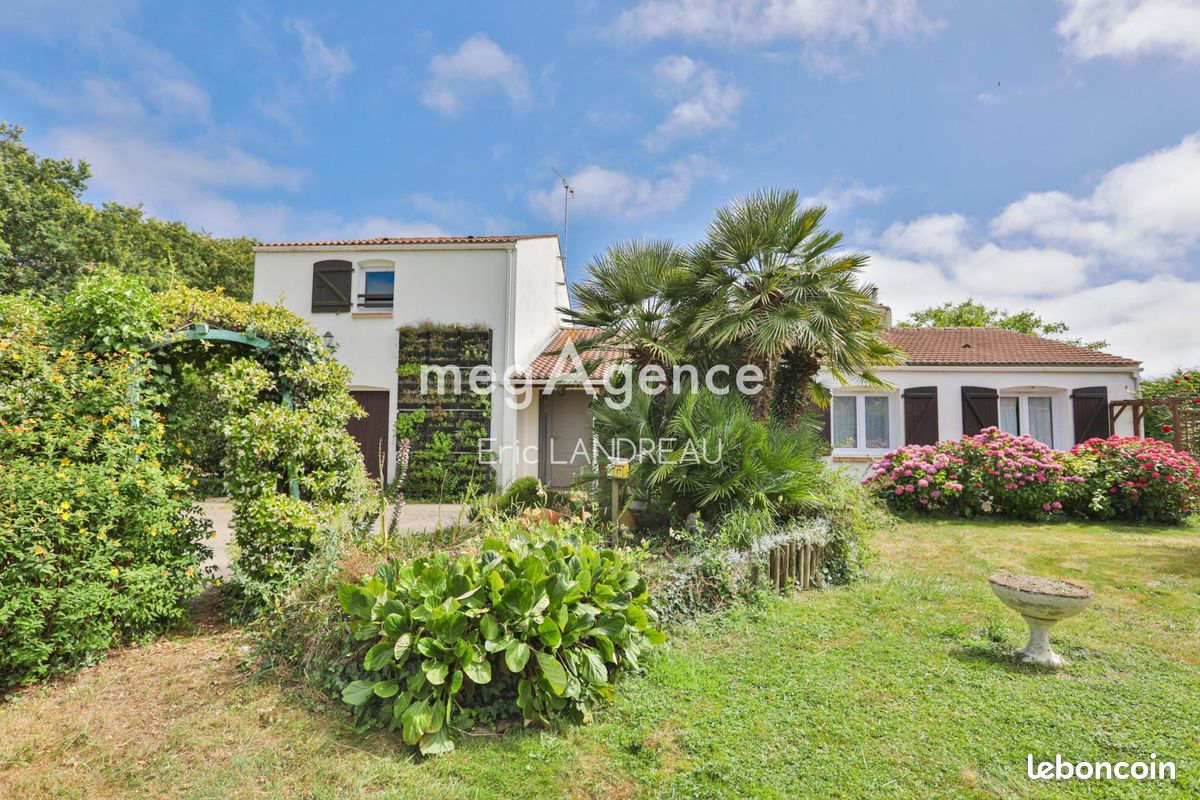 Maison 5 pièces 175 m² · à Les Sables-d'Olonne · 175 m² · 420 000 €