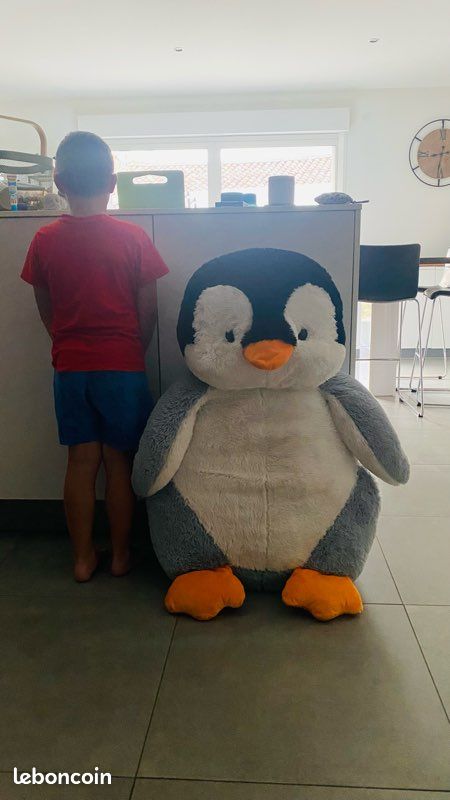 Peluche géante manchot (image 2)