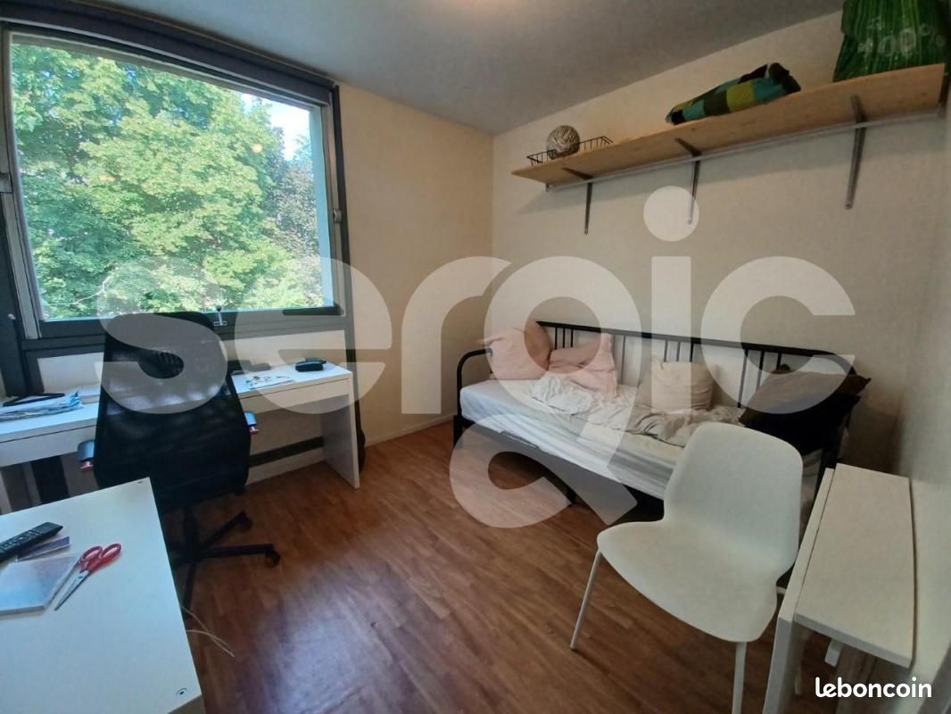 Appartement 1 pièce 15 m² · à Lille · 15 m² · 417 €/mois