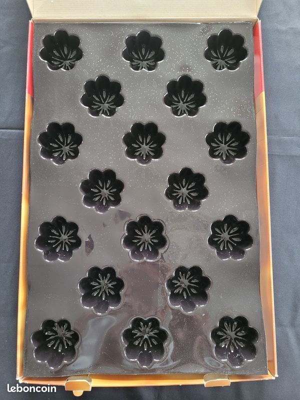 Moule en silicone Flexipan Charlotte Neuf (image 1)
