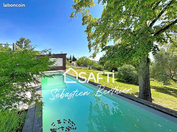 Villa 6 pièces 180 m²