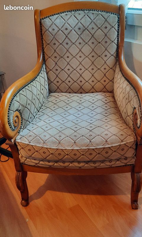 Fauteuil Bergère en velours bleu - à crosses- (image 1)