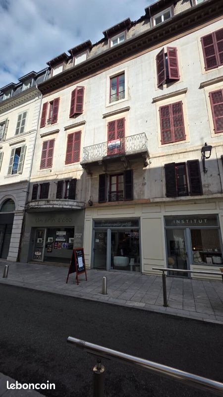Appartement 4 pièces 106 m² · à Pau · 106 m² · 223 000 €