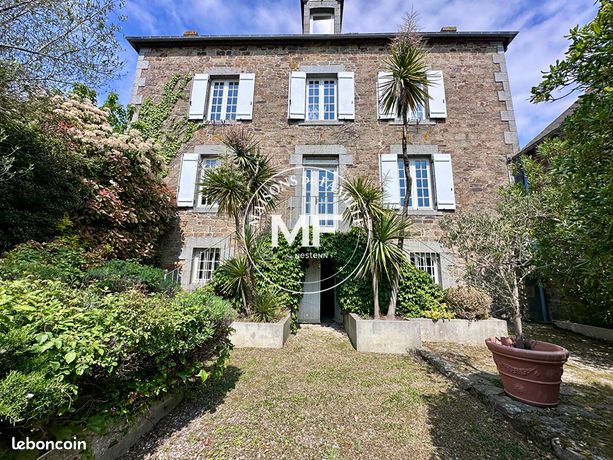 Propriété 9 pièces 215 m²