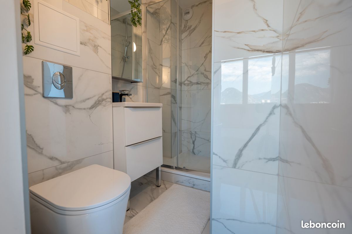 Appartement 1 pièce 17 m² · à Grenoble · 17 m² · 570 €/mois