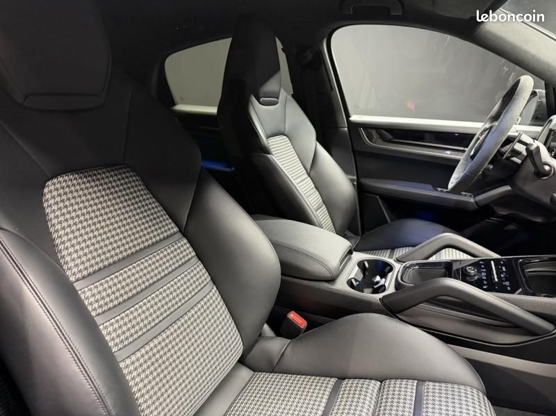 Porsche Cayenne Coupé 3.0 V6 519ch S E-Hybrid (image 17)