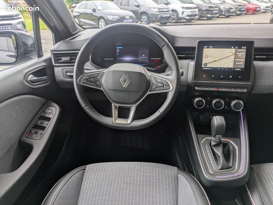Renault Clio V E-TECH FULL HYBRID 145CH GSR2 TECHNO (image 7)
