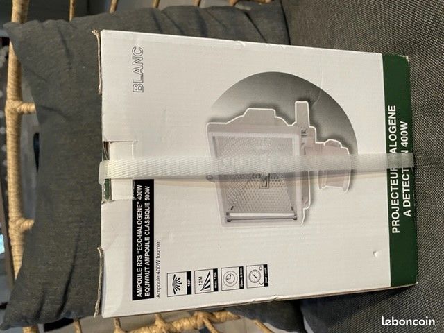 Projecteur halogene a detection 400w (image 1)