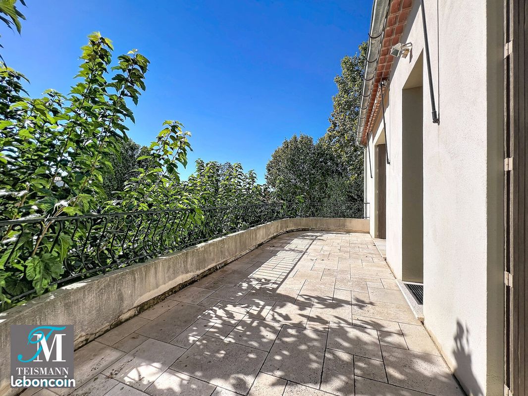 Appartement 3 pièces 105 m² · à Mallemort · 105 m² · 1 235 €/mois