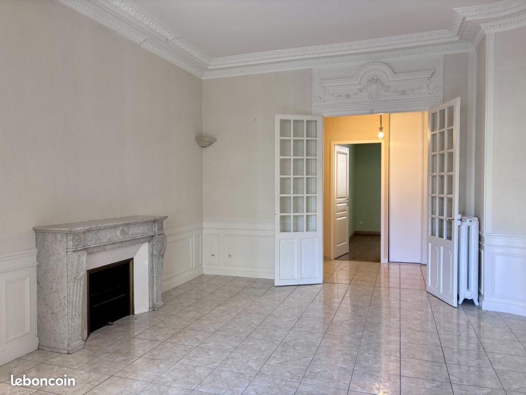 Appartement 6 pièces 140 m² · à Dijon · 140 m² · 330 000 €