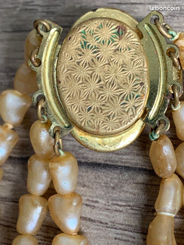 Collier Vintage 3 Rangs En Perles Naturelles Marbrées Avec Fermoir - Bijou Ancien Bon état - Thème Perles