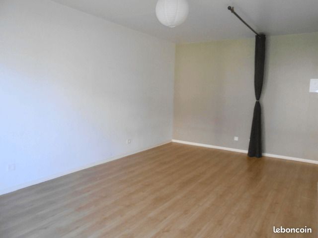 Studio 1 pièce 31 m² - Limoges 87000 (image principale 8)