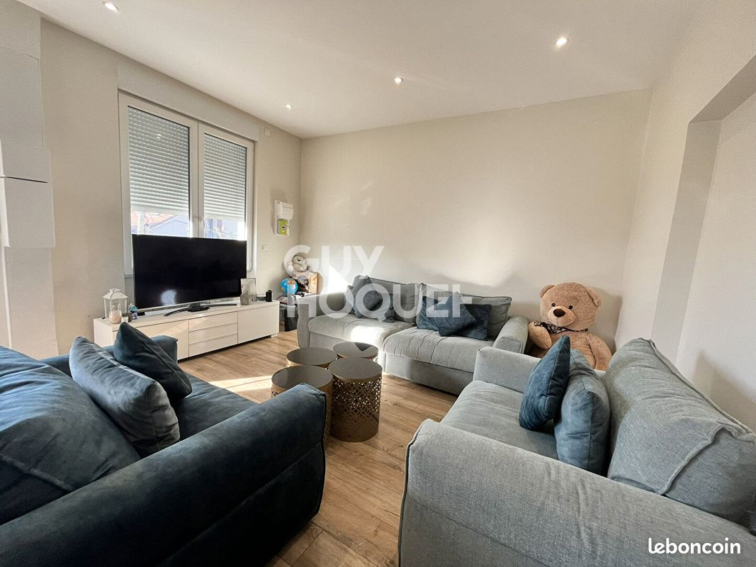 Appartement a louer decines-charpieu - 3 pièce(s) - 71 m2 - Surfyn