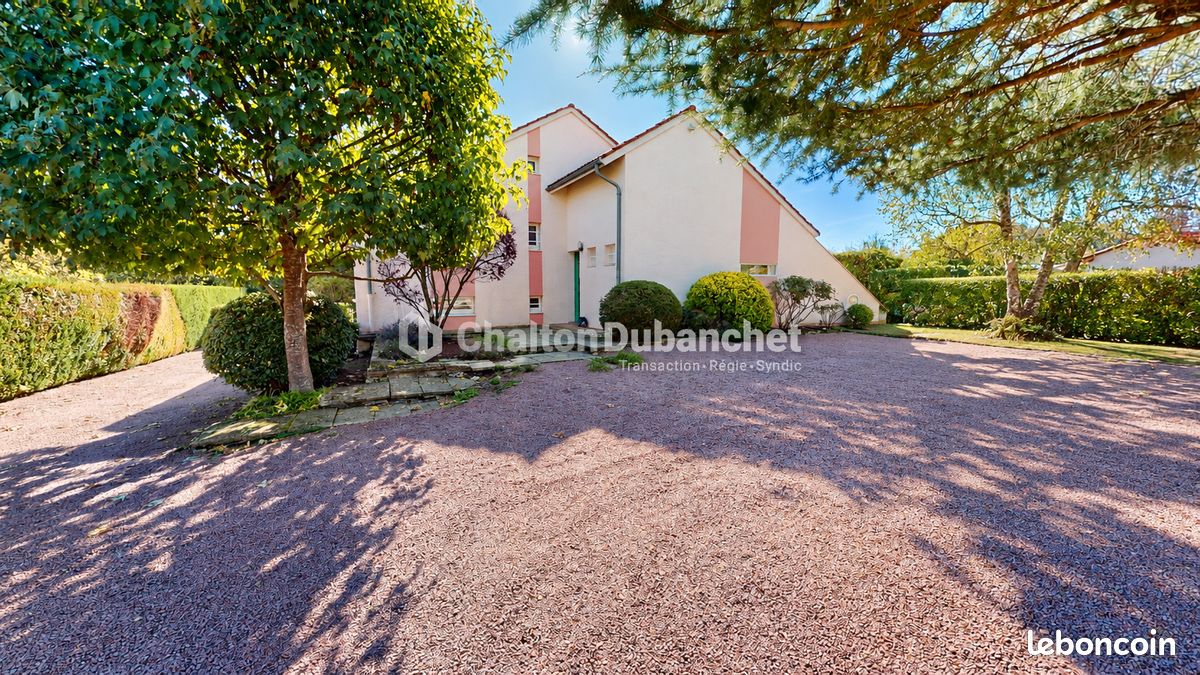 Maison 5 pièces 115 m² · à Villerest · 115 m² · 240 000 €