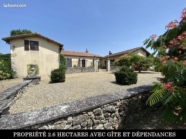Maison 14 pièces 383 m²