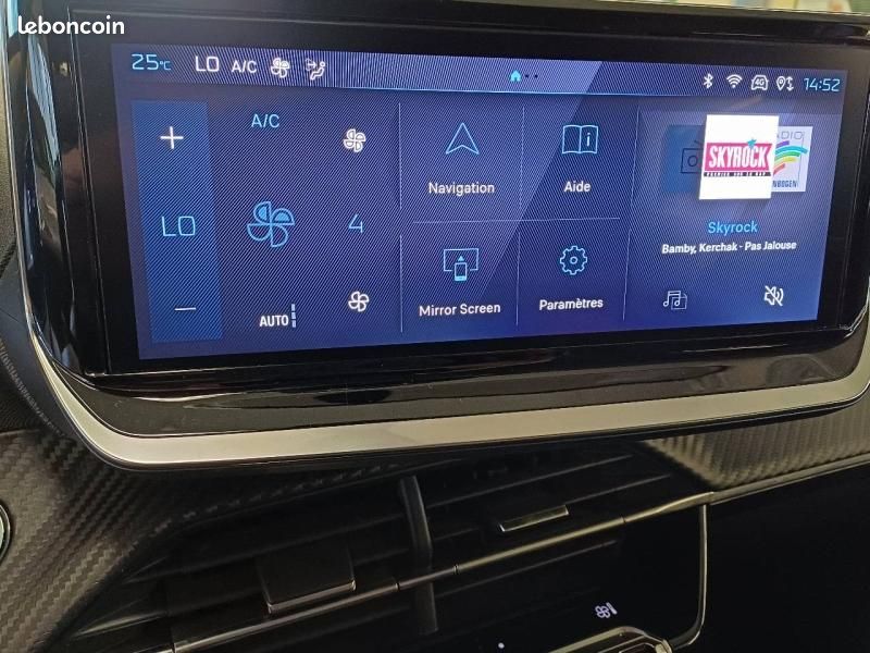 Peugeot 208 1.2 PureTech 100ch S&S Allure (image 14)