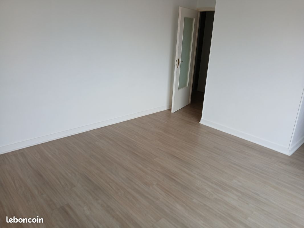 Appartement 1 pièce 27 m² · à Les Sables-d'Olonne · 27 m² · 450 €/mois