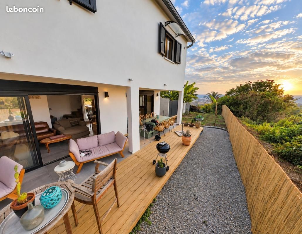 Maison 4 pièces 110 m² · à Saint-Paul · 110 m² · 1 800 €/mois