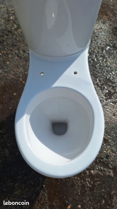 Wc complet avec pipe neuve (image 2)