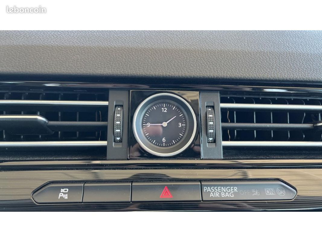 Volkswagen arteon elegance 2.0 tdi 150 bva - sieges chauffants av ar / camera 360 / regulateur adaptatif (image 31)