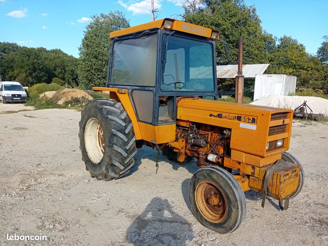 Tracteur Renault 652 (image 3)
