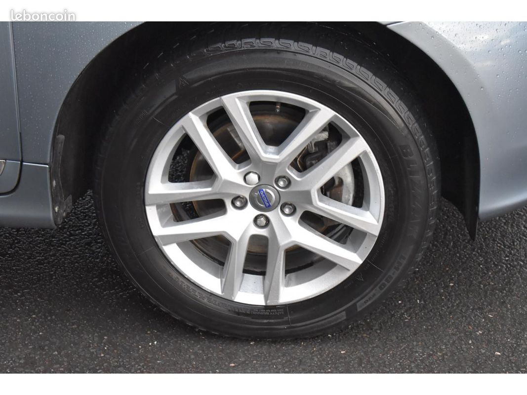VOLVO XC60 T5 AWD 245 ch Xénium Geartronic A (image 33)