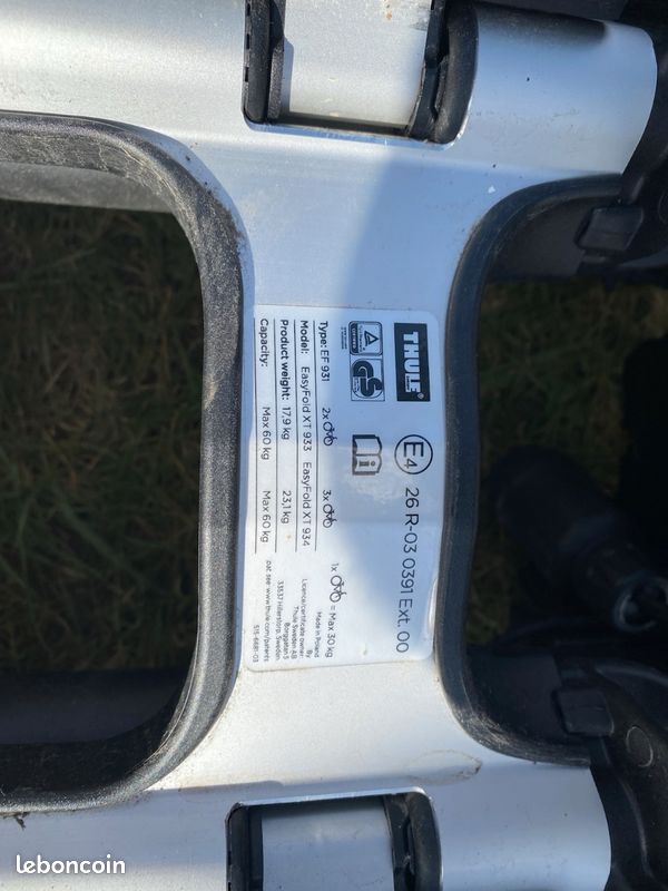 Porte-vélos Thule EasyFold XT - 934 pour 3 vélos (image 3)