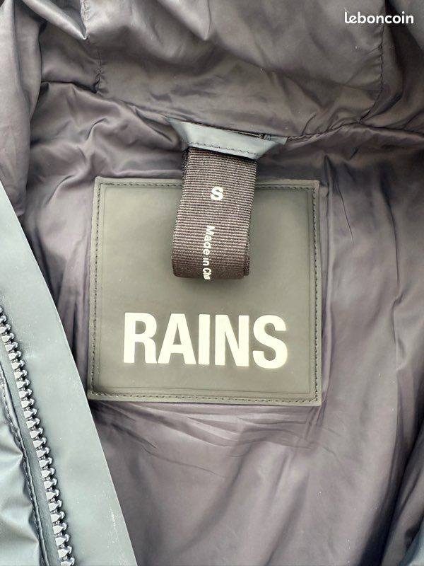 Parka Rains (image 2)
