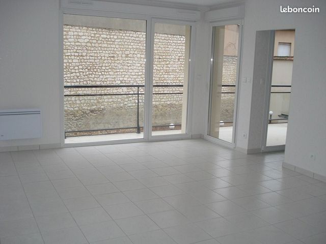 Appartement 3 pièces 73 m² · à Reims · 73 m² · 880 €