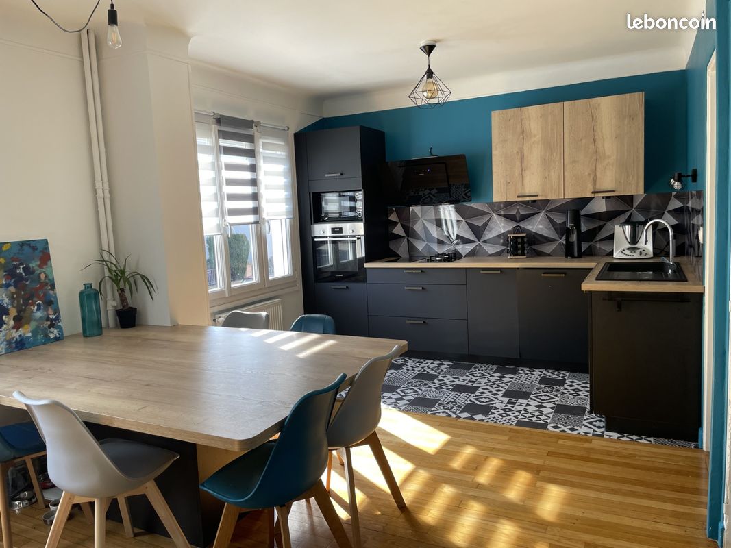 Maison 8 pièces 174 m² · à Saint-Max · 174 m² · 435 000 €
