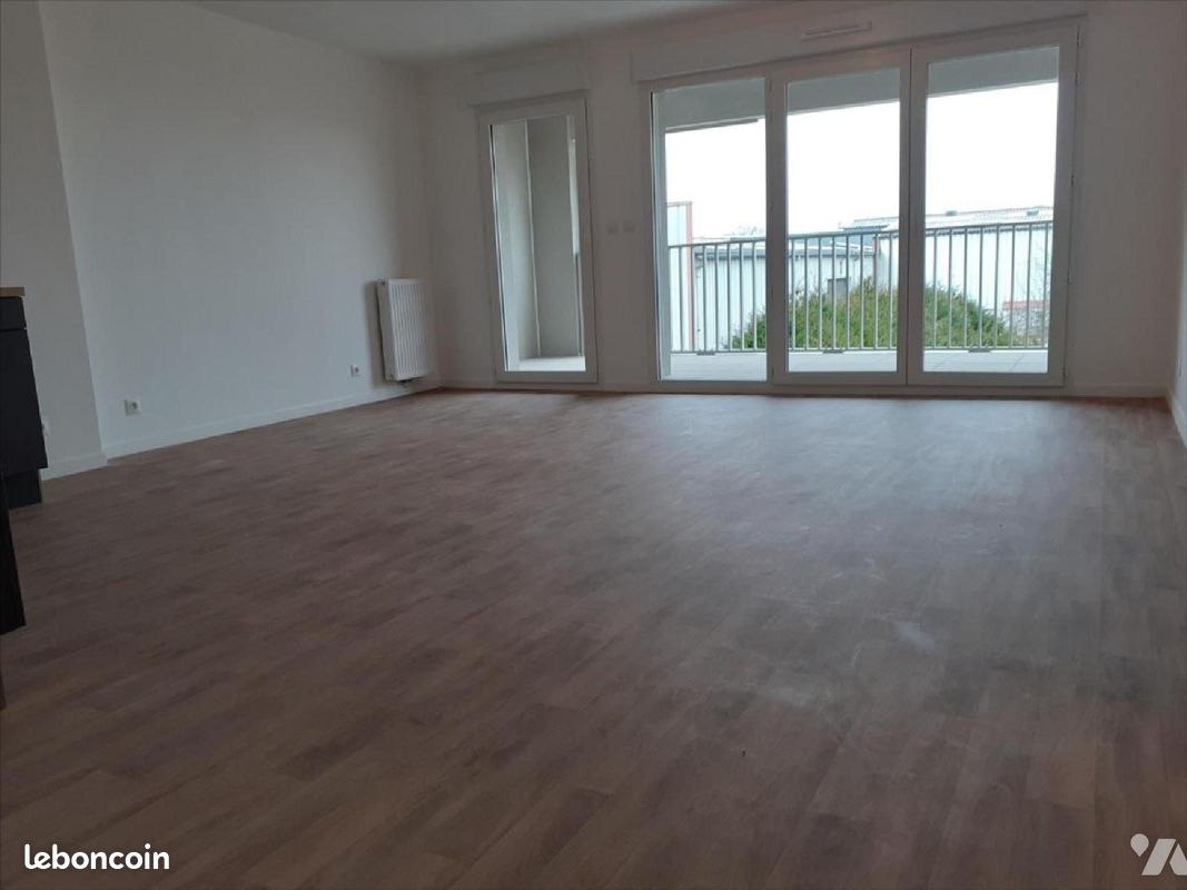 Appartement 5 pièces 83 m² · à Vitré · 83 m² · 886 €
