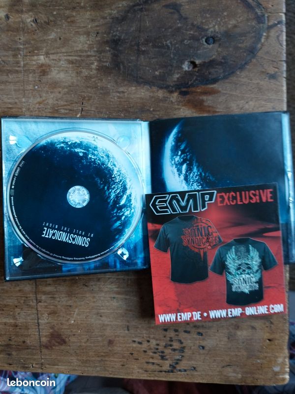 Sonic Syndicate – We Rule The Night cd+dvd (image 3)