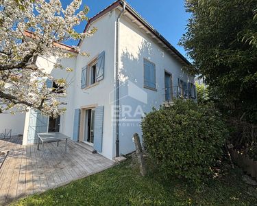 Maison 869 000 € - 225 m²