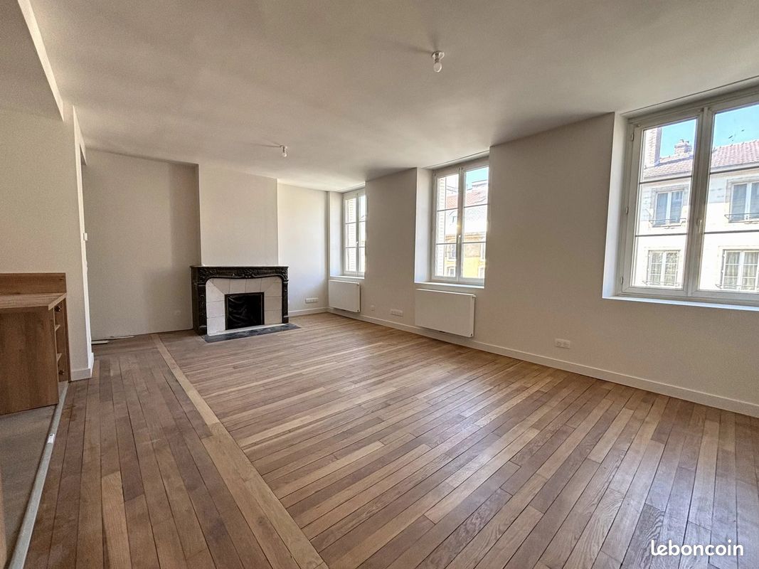 Appartement 3 pièces 70 m² · à Nancy · 70 m² · 940 €